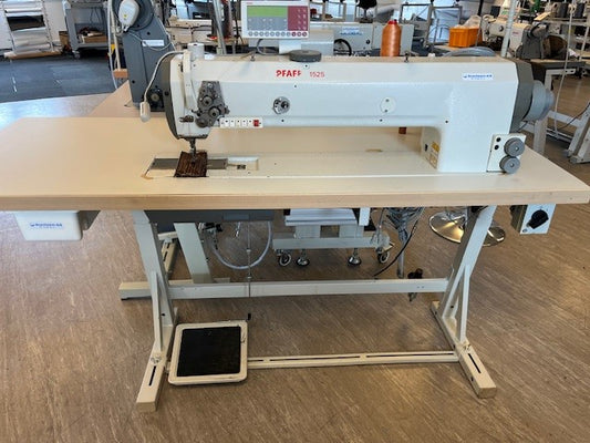 Pfaff 1525 - Langarm